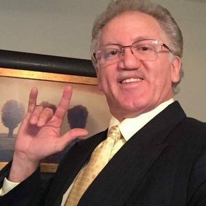 Meet your Posher, Augie